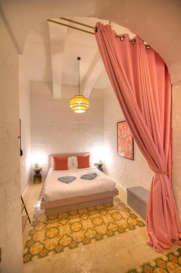 Impressive & Stylish Palazzino In Valletta Ddem1-3 Apartment