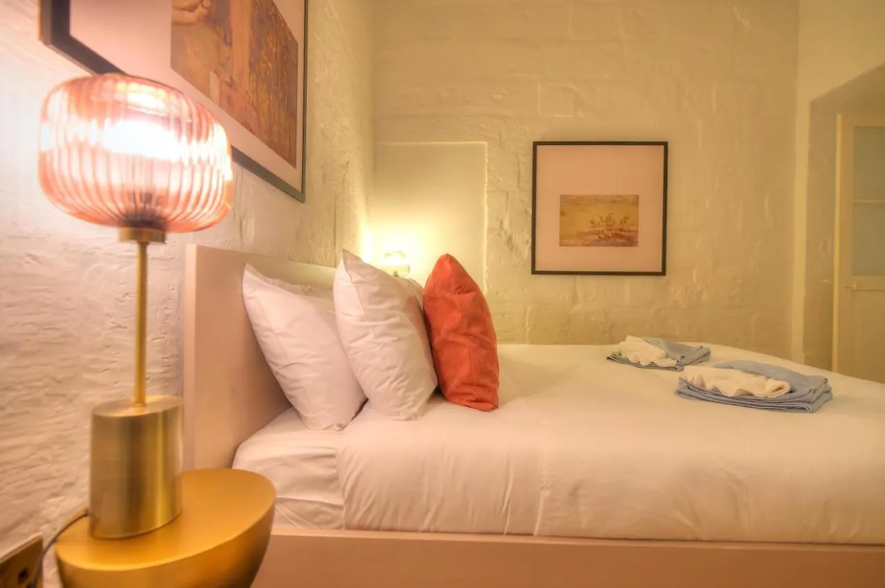 Apartment Impressive & Stylish Palazzino In Valletta Ddem1-3