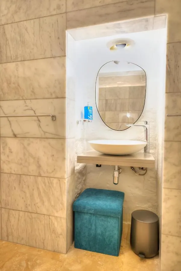 Apartment Impressive & Stylish Palazzino In Valletta Ddem1-3