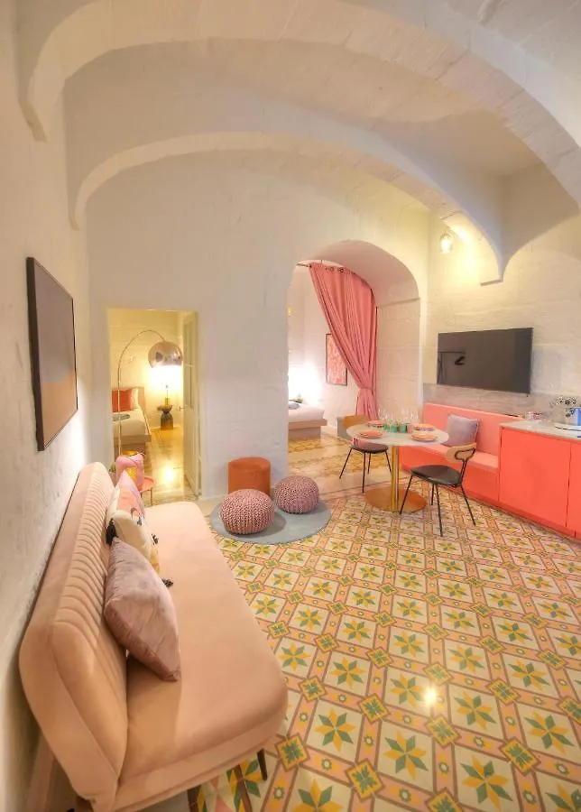 Apartment Impressive & Stylish Palazzino In Valletta Ddem1-3