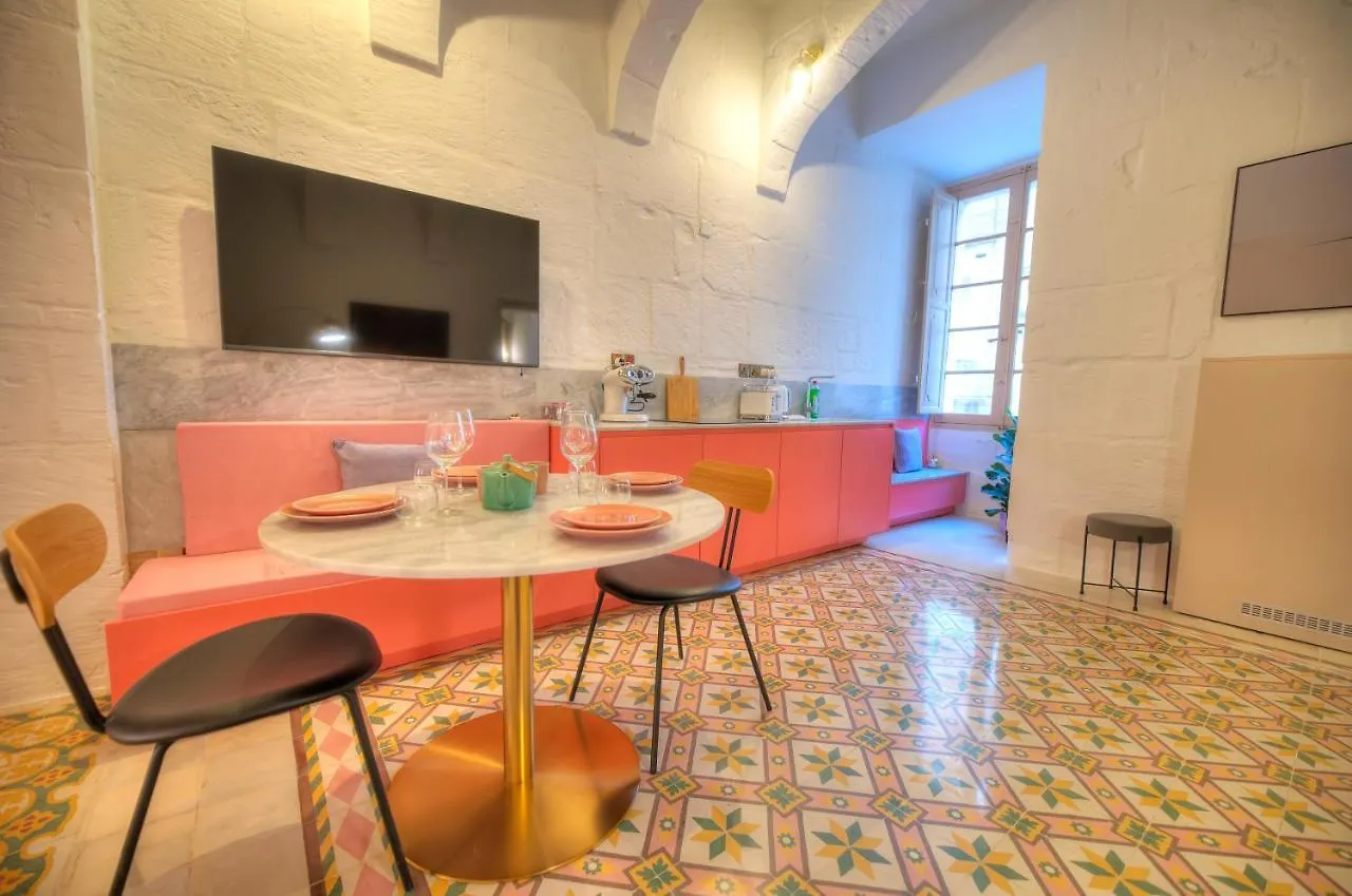 Impressive & Stylish Palazzino In Valletta Ddem1-3 0*,  Malta