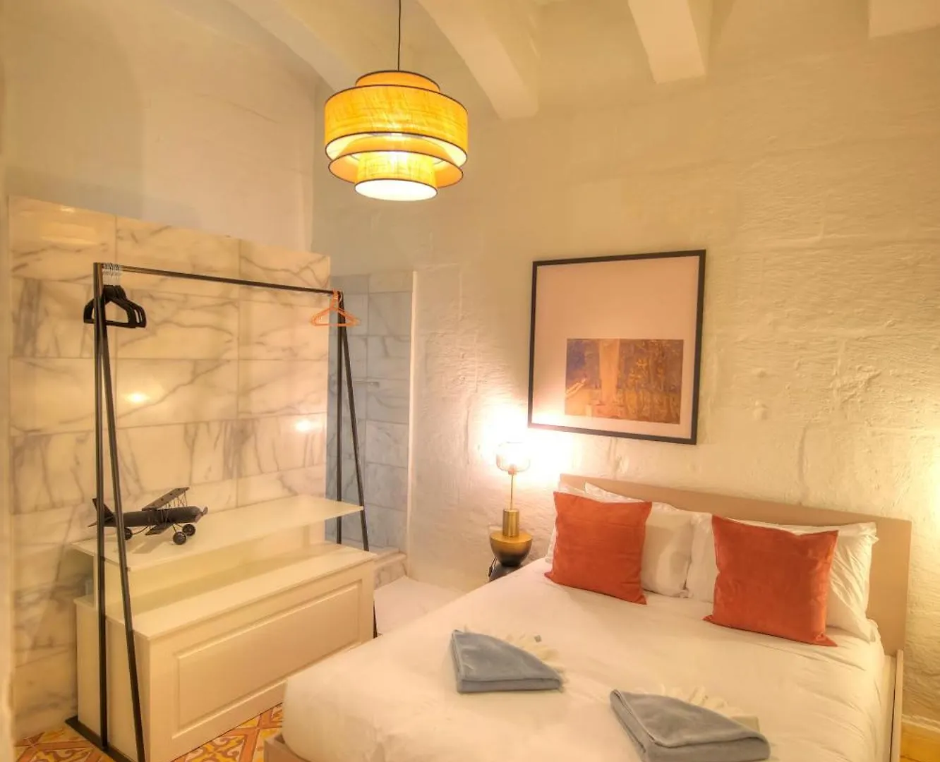 Impressive & Stylish Palazzino In Valletta Ddem1-3